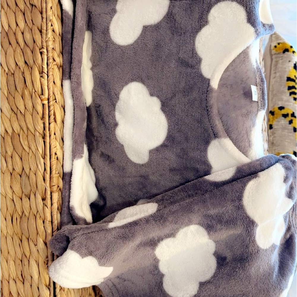 Plush Gray and White Cloud Lounge Set